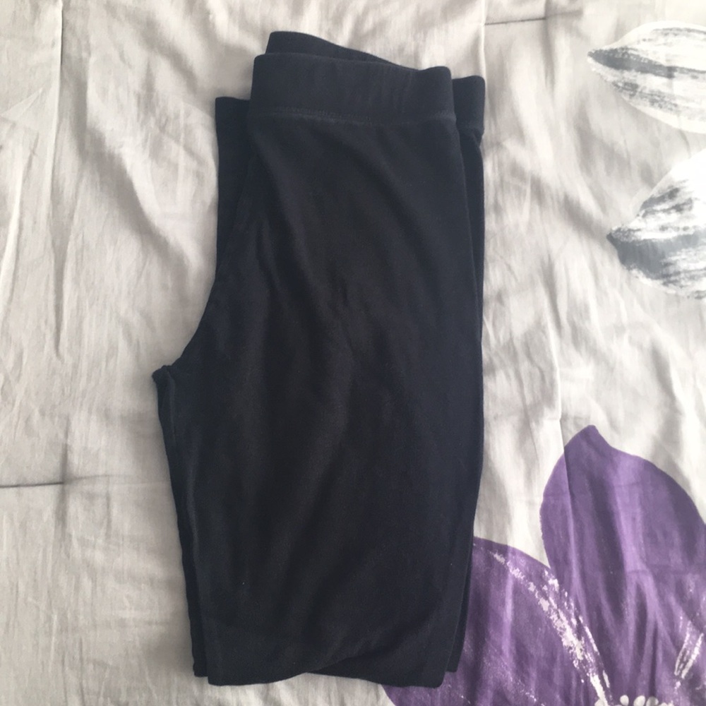 black leggings